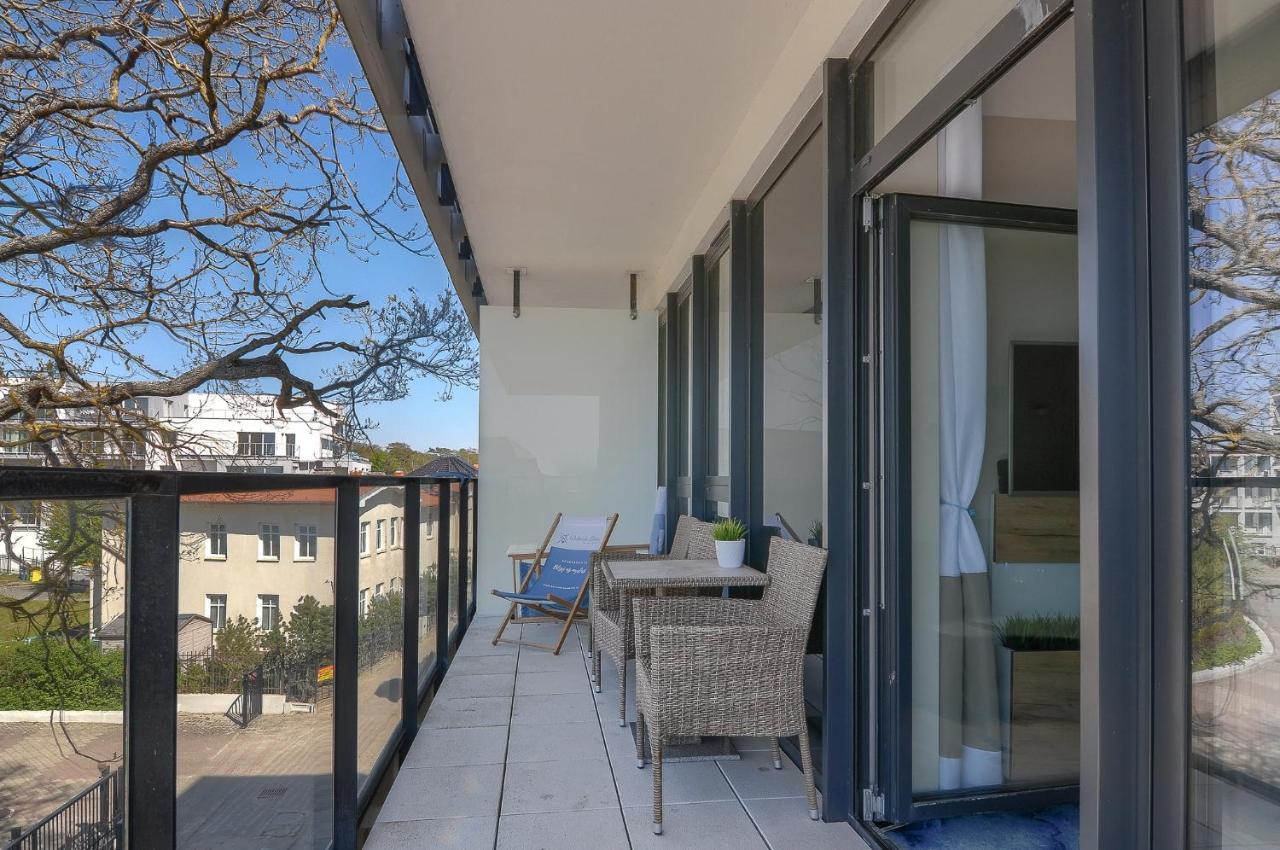 Apartament Z Widokiem Na Morze - Nadmorski Luksus Apartamenty อุสตรอเนียมอร์สเกีย ภายนอก รูปภาพ